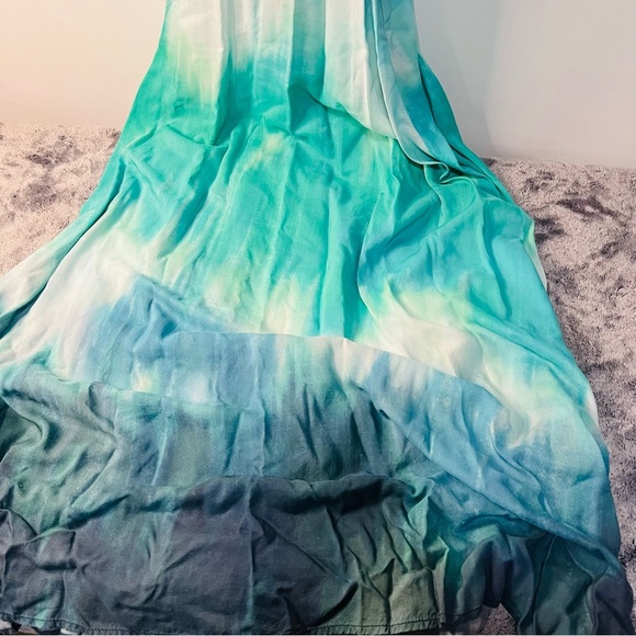 H&M Tie-Dye Ombre Maxi Dress Lace-Up Front Size 8 Blue Green White - Picture 5 of 10